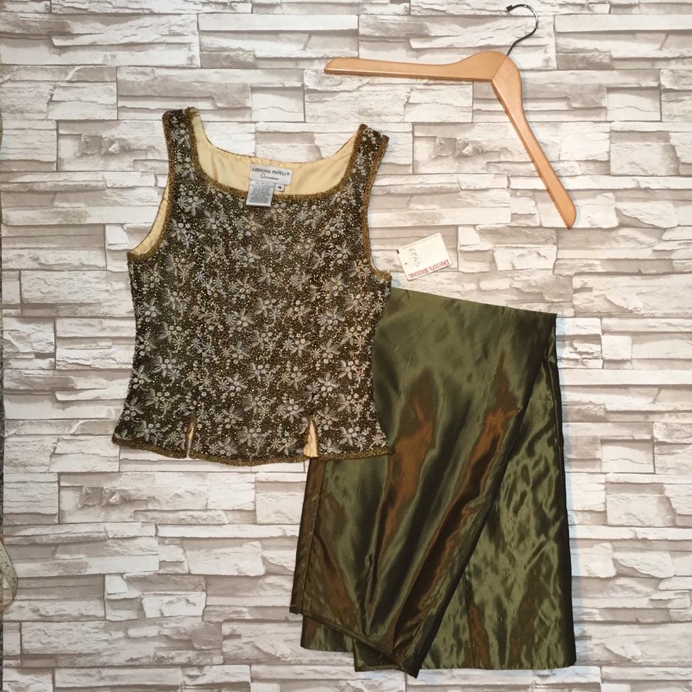 Adriana Papell-Formal Outfit